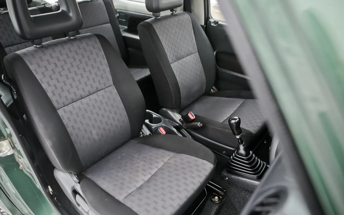 Suzuki Jimny cena 24500 przebieg: 228000, rok produkcji 2010 z Krapkowice małe 742
